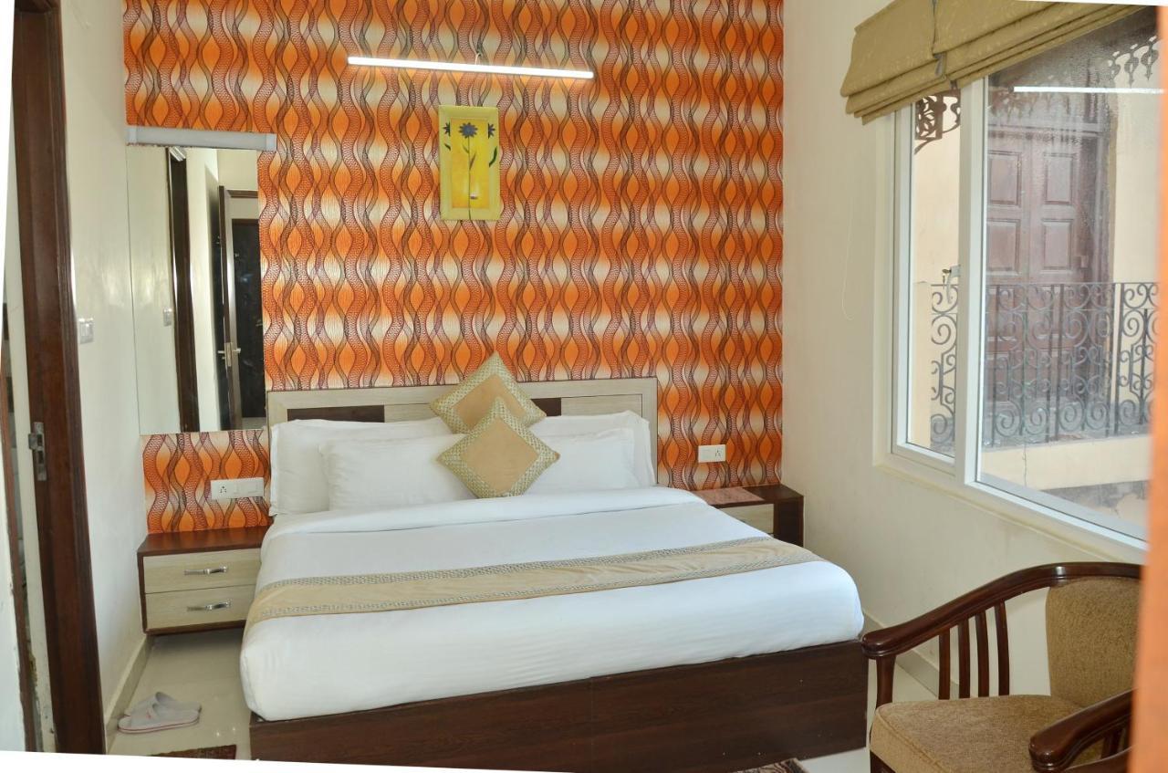 Hotel Temple Inn Amritsar Exterior photo